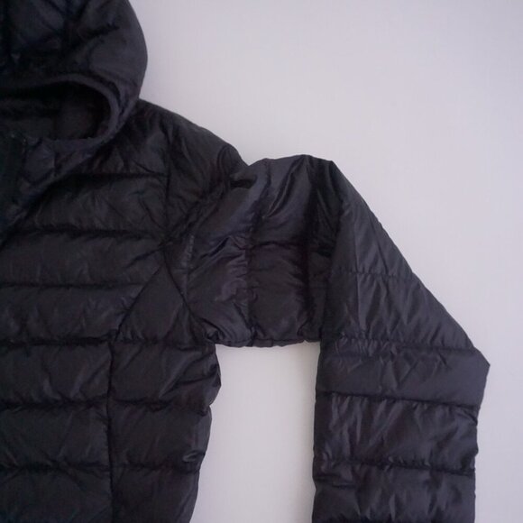 Aritzia Black Puffer Jacket - Picture 8 of 15